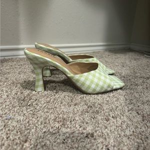Torrid Kitten Heel, White Checkered Print, Size 11